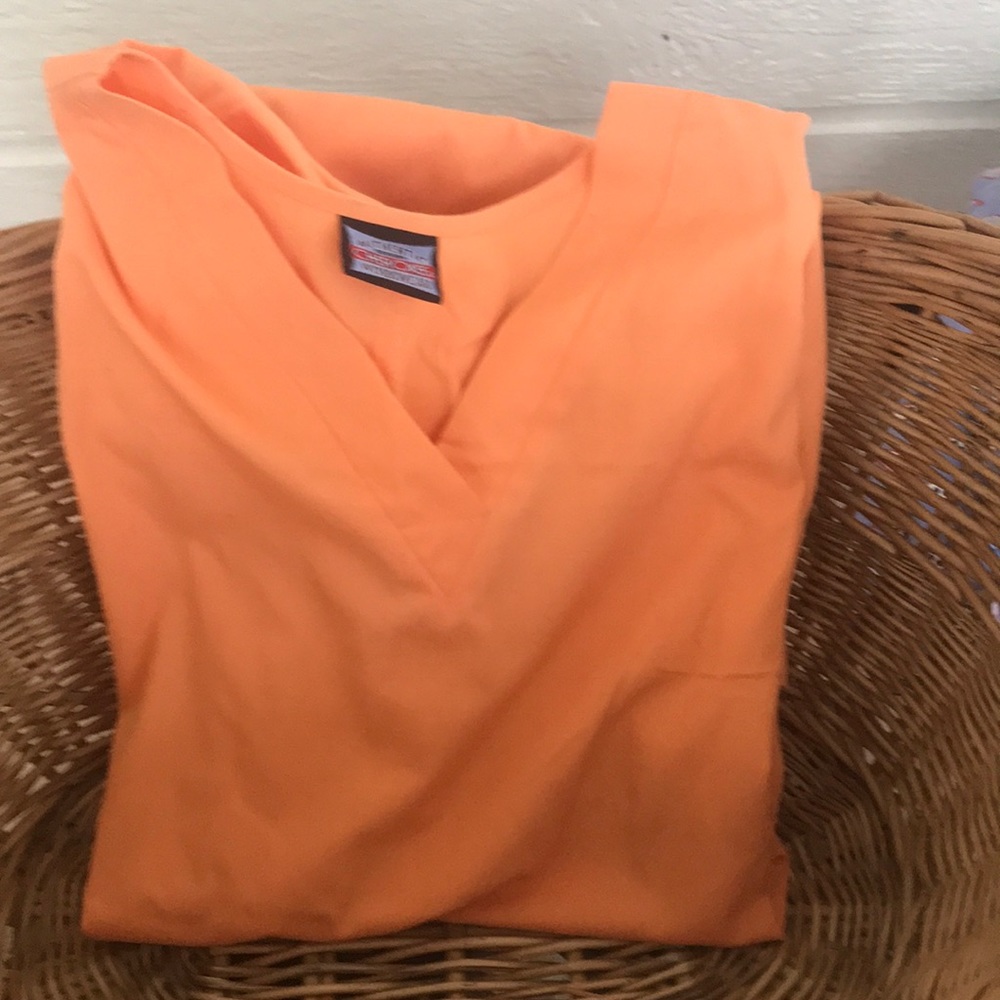 Set of scrubs